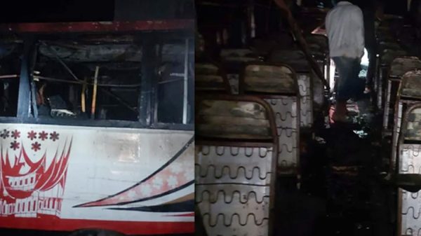 ধামরাইয়ে পার্কিং করা যাত্রীবাহী বাসে আগুন