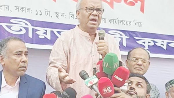 কোটি মানুষের দোয়ায় খালেদা জিয়া ফিরবেন: রিজভী