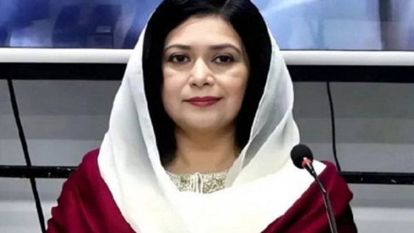 ঢাকায় পৌঁছালেন ডা. জুবাইদা রহমান