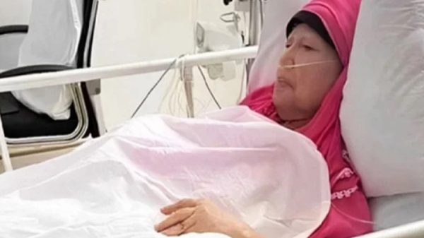 খালেদা জিয়ার অবস্থা খুবই ক্রিটিক্যাল